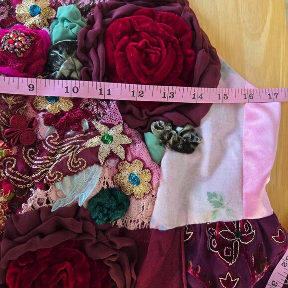 Peacock Rose Garden | Roselani Jasmin | One Size - Picture 5 of 8